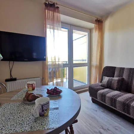 Apartamenty Piamola Powstancow Warszawy Stegna  Exterior photo