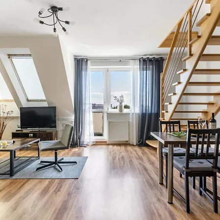 Apartamenty Piamola Powstancow Warszawy Stegna  Exterior photo