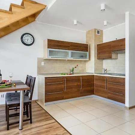 Apartamenty Piamola Powstancow Warszawy Stegna  Exterior photo