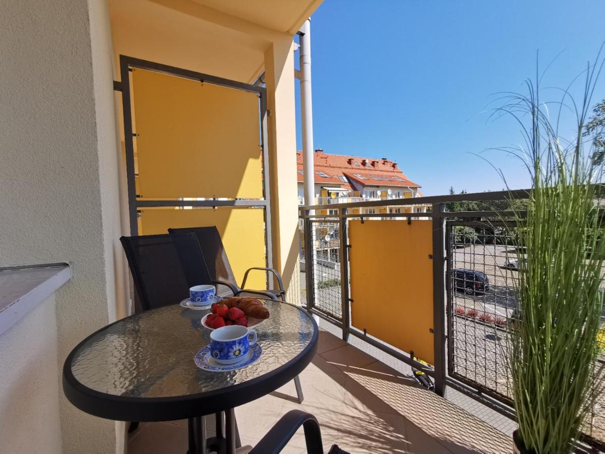 Apartment Piamola Powstancow Warszawy Stegna (Pomerania)