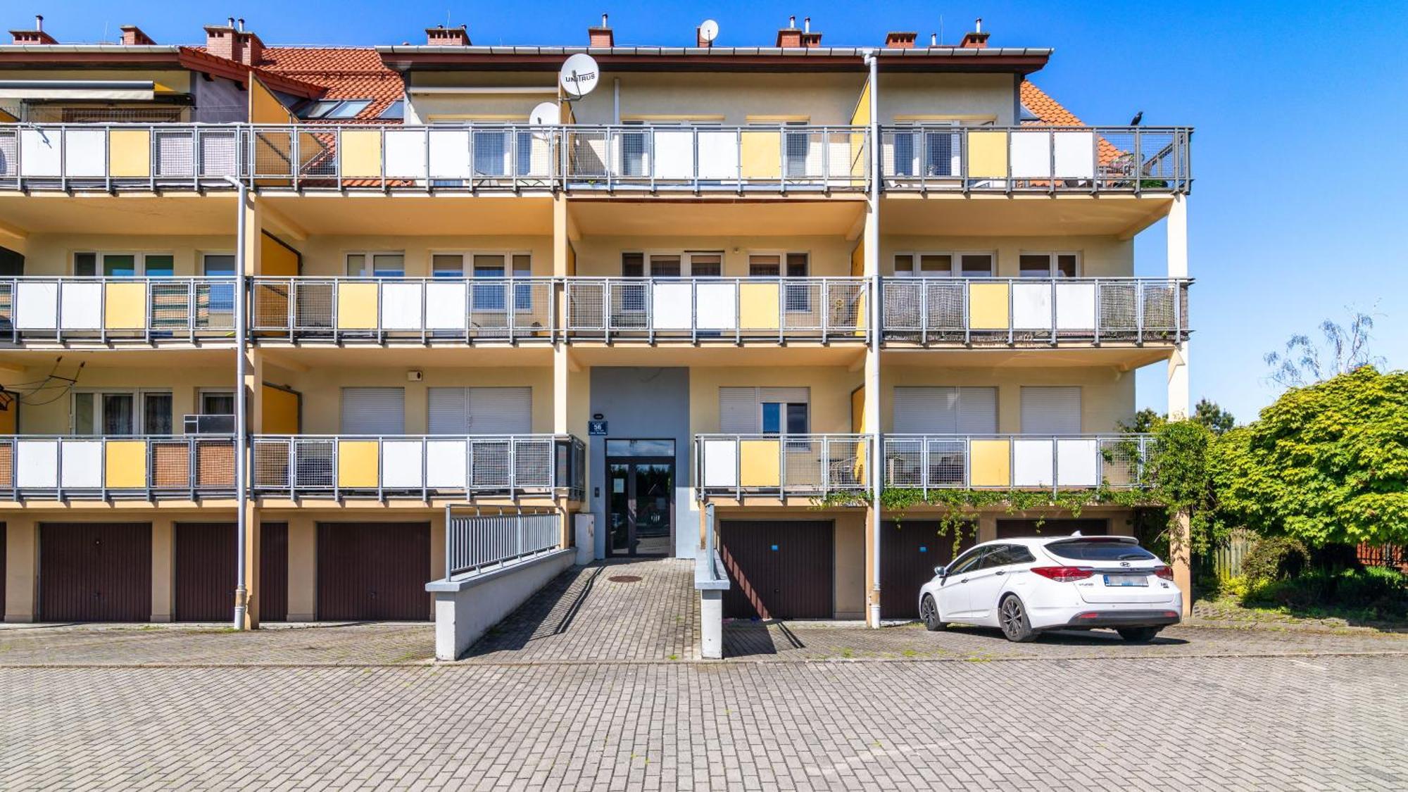 Apartment Piamola Powstancow Warszawy